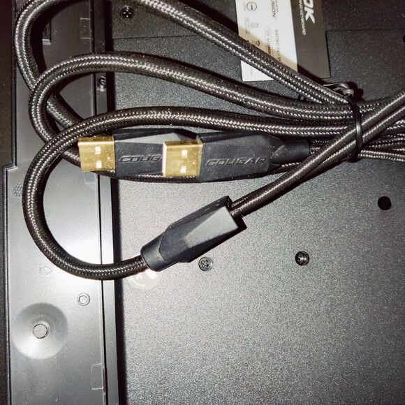 Cougar 500K Backlit 1000 Polling Rate Gaming Keyboard, with Mouse USB Pass thru - Picture 14 of 16